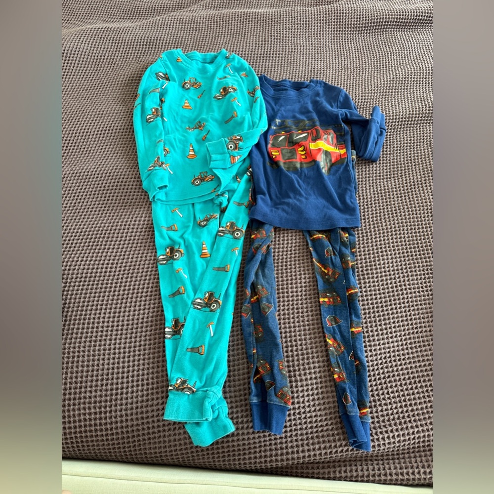 Kids' Construction and Fire Truck Pajama Set